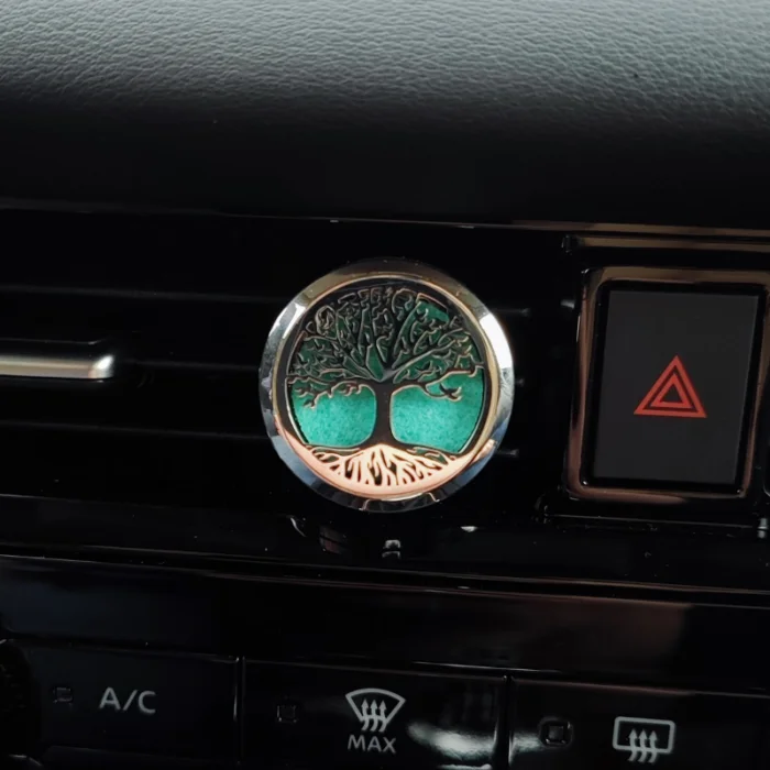 Automobilinis difuzorius - gyvybės medis iš arti