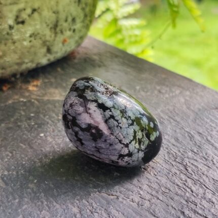 Snaiginis obsidianas (60-70 g)