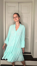 Melsva suknelė