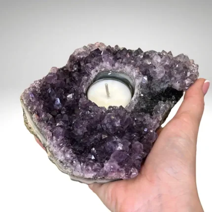 Ametisto žvakidė