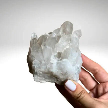 Kalnų krištolas 384g.