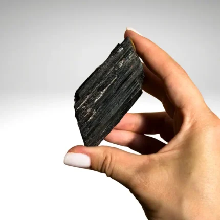 Turmalinas (šerlas) 166g.